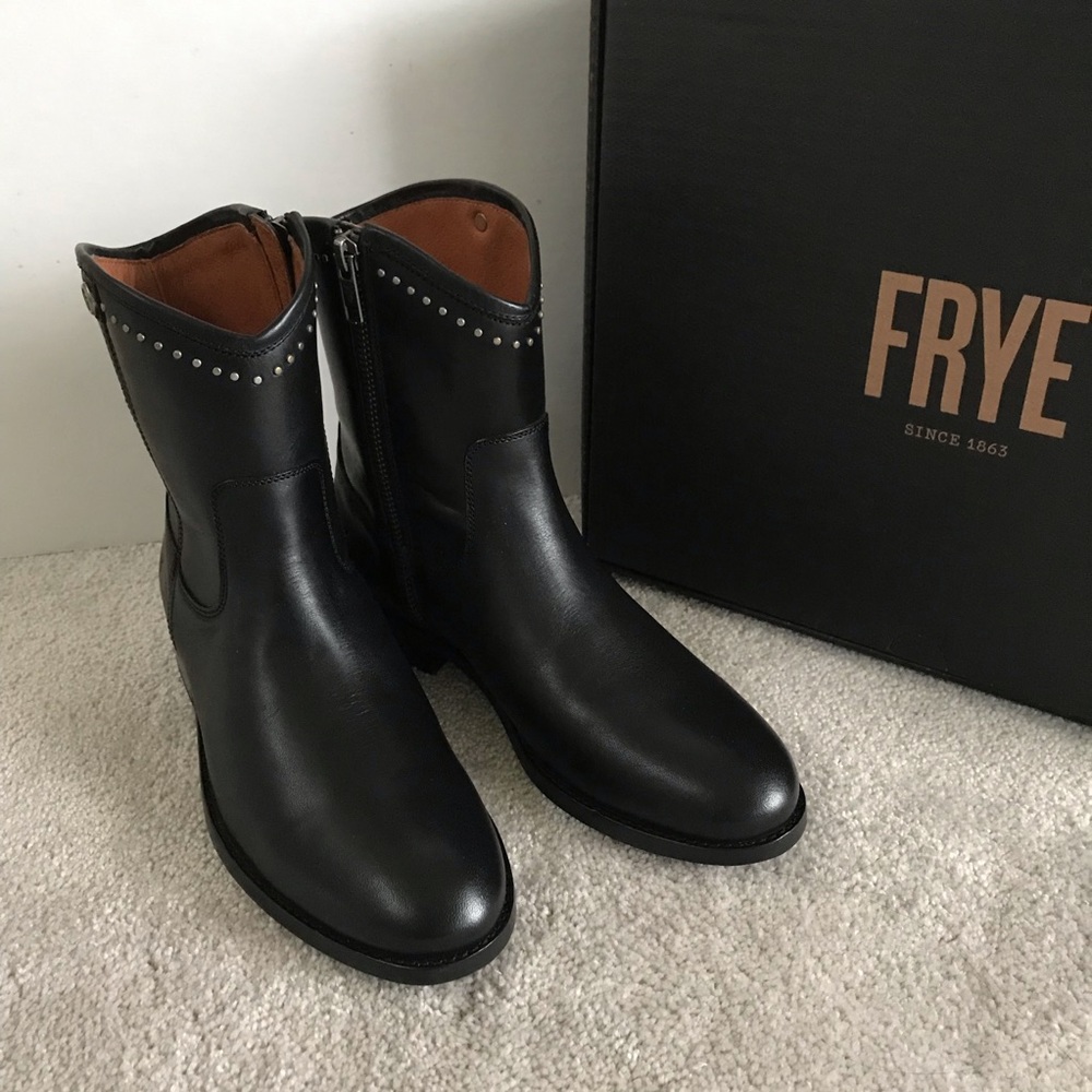Frye Melissa Stud Short Boots